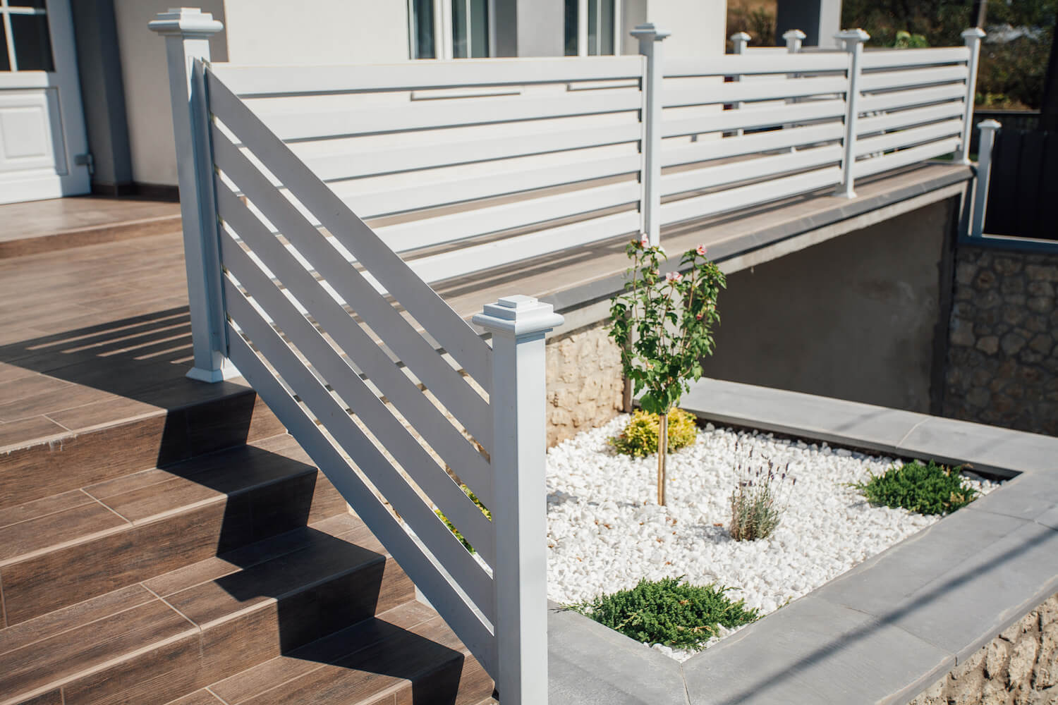 Custom Deck Railing To Match Your Home and Deck